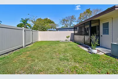 4 Knightsbridge Lane, Boynton Beach, FL 33426 - Photo 40