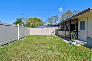 4 Knightsbridge Ln, Boynton Beach, FL 33426 - Photo 40