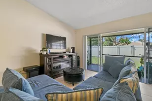 4 Knightsbridge Ln, Boynton Beach, FL 33426 - Photo 16