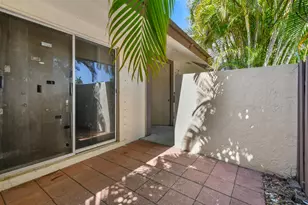 4 Knightsbridge Ln, Boynton Beach, FL 33426 - Photo 6