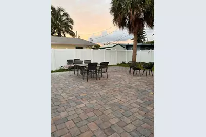 555 NW 15th Court, Pompano Beach, FL 33060 - Photo 18