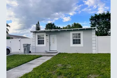 555 NW 15th Court, Pompano Beach, FL 33060 - Photo 1