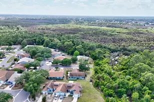 1661 SE Kestwick Ct, Port Saint Lucie, FL 34952 - Photo 32