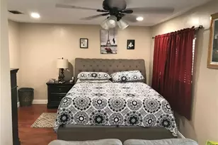 64 Canterbury Ln, Tamarac, FL 33319 - Photo 20