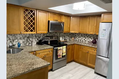 64 Canterbury Lane, Tamarac, FL 33319 - Photo 10