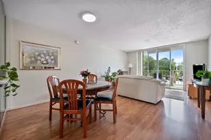 500 Executive Center Dr, West Palm Beach, FL 33401 - Photo 6