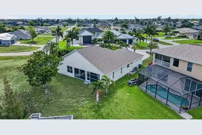 2902 NW 17th Avenue, Cape Coral, FL 33993 - Photo 36