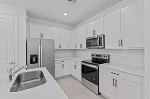 4291 Efendi Dr, Lantana, FL 33462 - Photo 6