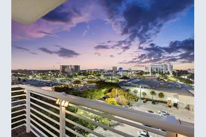 18800 NE 29th Avenue #704, Aventura, FL 33180 - Photo 10