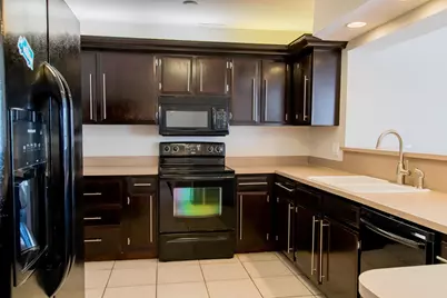 130 SW 14th Avenue, Boynton Beach, FL 33435 - Photo 2