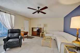 2886 Floral Rd, Lake Worth, FL 33462 - Photo 4
