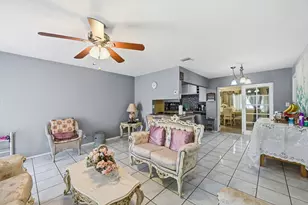 4513 NW 49th St, Tamarac, FL 33319 - Photo 6