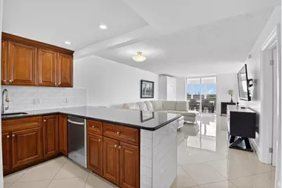 5500 NW 2nd Avenue #718, Boca Raton, FL 33487 - Photo 2