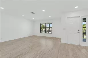 201 SW 1st St, Boca Raton, FL 33432 - Photo 10