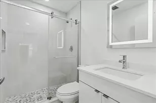 201 SW 1st St, Boca Raton, FL 33432 - Photo 22