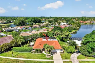 19803 Back 9 Dr, Boca Raton, FL 33498 - Photo 32
