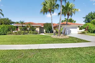 19803 Back 9 Dr, Boca Raton, FL 33498 - Photo 1
