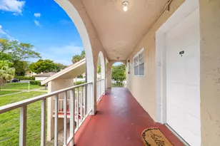 2710 Riverside Dr, Coral Springs, FL 33065 - Photo 2