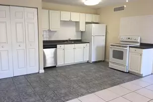 643 Executive Center Dr, West Palm Beach, FL 33401 - Photo 16