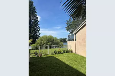 7762 Oak Grove Circle, Lake Worth, FL 33467 - Photo 12