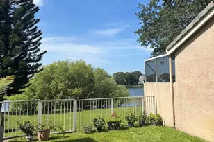 7762 Oak Grove Cir, Lake Worth, FL 33467 - Photo 12