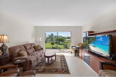7006 Huntington Lane #404, Delray Beach, FL 33446 - Photo 4