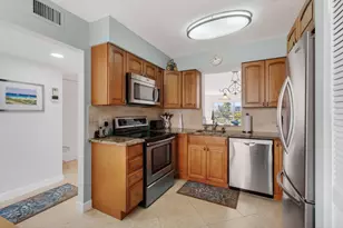 7006 Huntington Ln, Delray Beach, FL 33446 - Photo 8