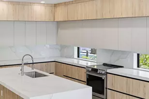 819 SW 1st St, Fort Lauderdale, FL 33312 - Photo 12