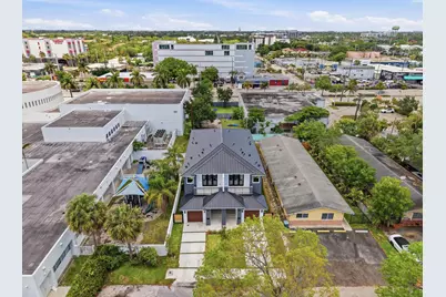 819 SW 1st Street, Fort Lauderdale, FL 33312 - Photo 38