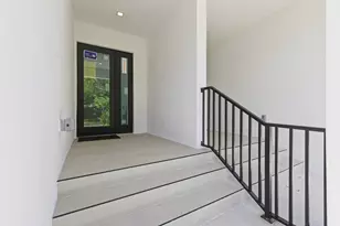 819 SW 1st St, Fort Lauderdale, FL 33312 - Photo 4