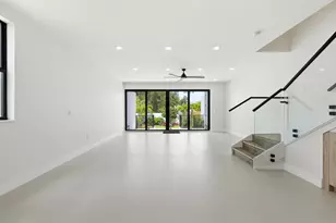 819 SW 1st St, Fort Lauderdale, FL 33312 - Photo 14