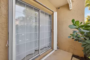 1020 Lake Shore Dr, Lake Park, FL 33403 - Photo 34