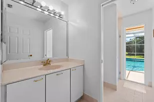 15495 Rolling Meadows Cir, Wellington, FL 33414 - Photo 36