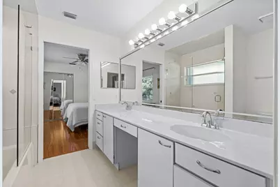 15495 Rolling Meadows Circle, Wellington, FL 33414 - Photo 32