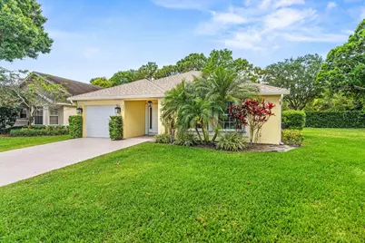 226 Moccasin Trail W, Jupiter, FL 33458 - Photo 2
