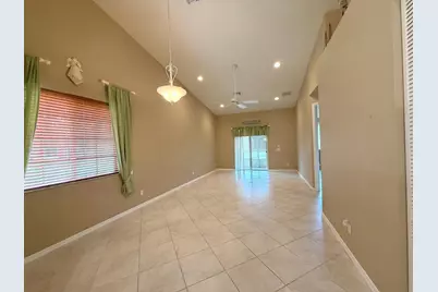 6510 Oxford Circle #101, Vero Beach, FL 32966 - Photo 4