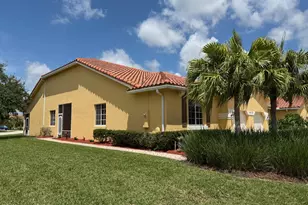 6510 Oxford Cir, Vero Beach, FL 32966 - Photo 2