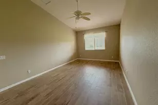 6510 Oxford Cir, Vero Beach, FL 32966 - Photo 12