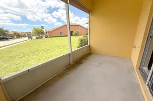 6510 Oxford Cir, Vero Beach, FL 32966 - Photo 16