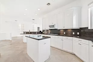 1630 SE 11th St, Fort Lauderdale, FL 33316 - Photo 10