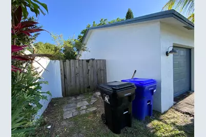 7922 SW 5th Street, North Lauderdale, FL 33068 - Photo 4