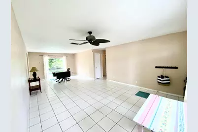 7922 SW 5th Street, North Lauderdale, FL 33068 - Photo 10