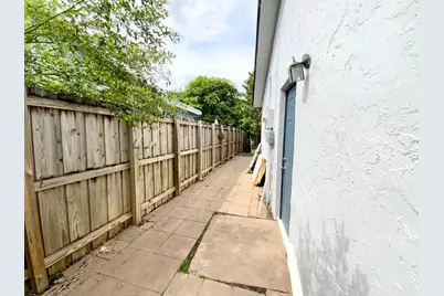 7922 SW 5th Street, North Lauderdale, FL 33068 - Photo 58