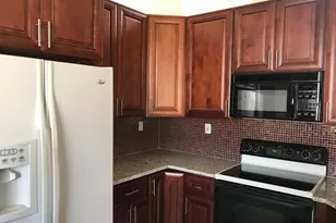 6292 Shadow Tree Ln, Lake Worth, FL 33463 - Photo 4