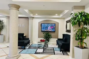 533 NE 3rd Ave, Fort Lauderdale, FL 33301 - Photo 2