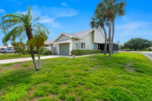 1533 SE Crayrich Ct, Port Saint Lucie, FL 34952 - Photo 20