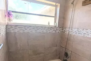 490 Tulip Tree Dr, Lake Worth, FL 33462 - Photo 6