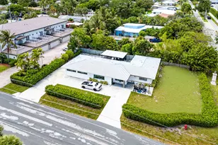 201 NE 26th Ave, Pompano Beach, FL 33062 - Photo 2