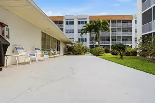 1502 S Lakeside Dr, Lake Worth Beach, FL 33460 - Photo 22