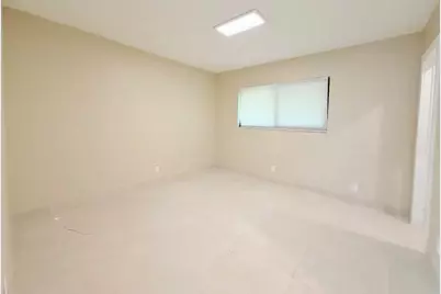 53 NE 16th Place, Fort Lauderdale, FL 33305 - Photo 18